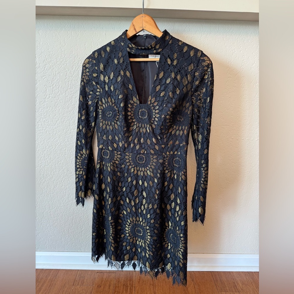 Trina Turk NWT Central Lace Overlay Dress Black/Gold Women’s Size 8